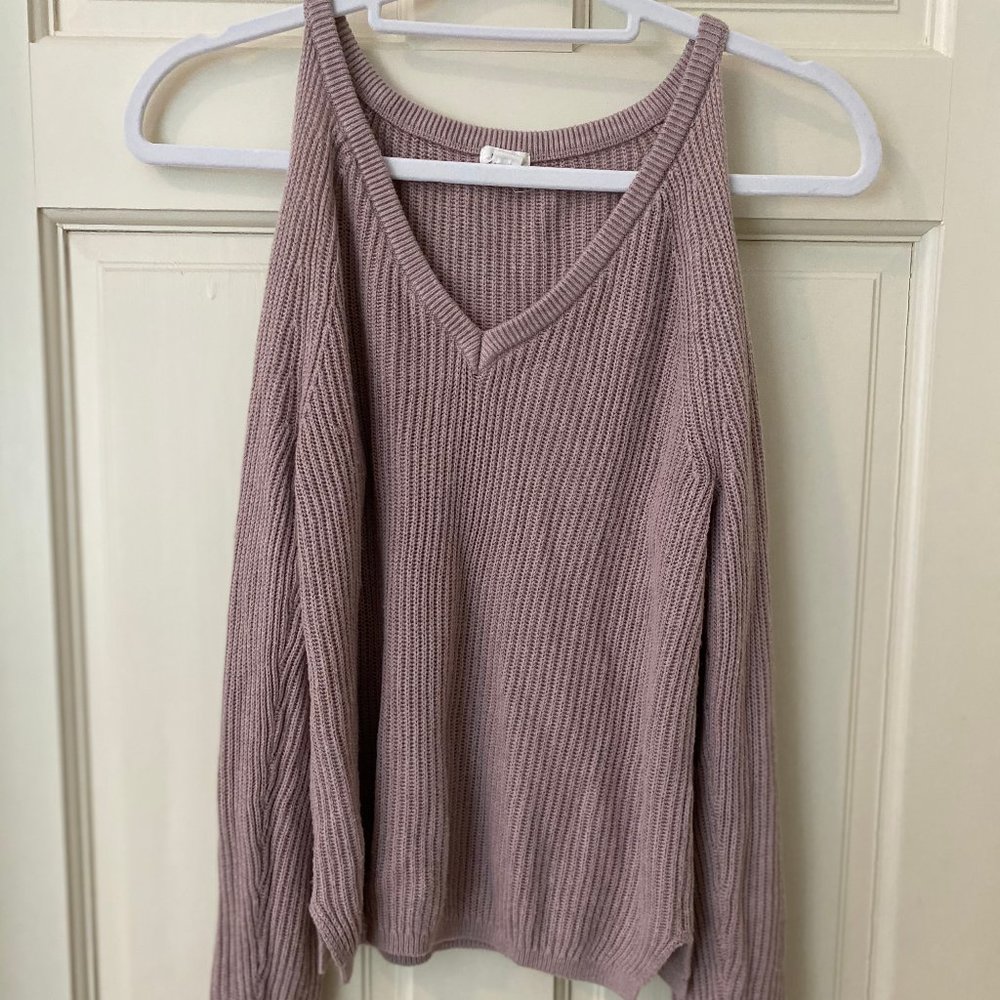 Sweater Open Shoulder